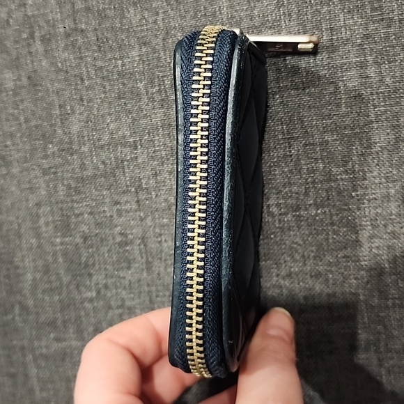 Marc Jacobs Navy Blue Quilted Coin/Card Pouch - Picture 2 of 5